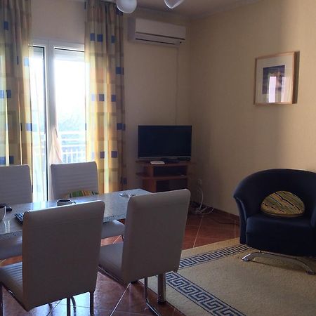 Rehab Apartment เฮวิซ ภายนอก รูปภาพ